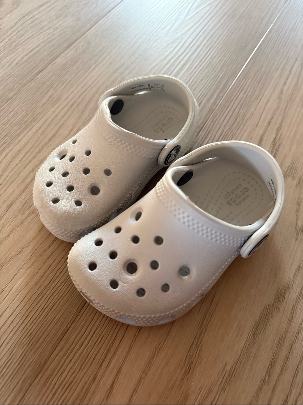 Little Kids Crocs size 6